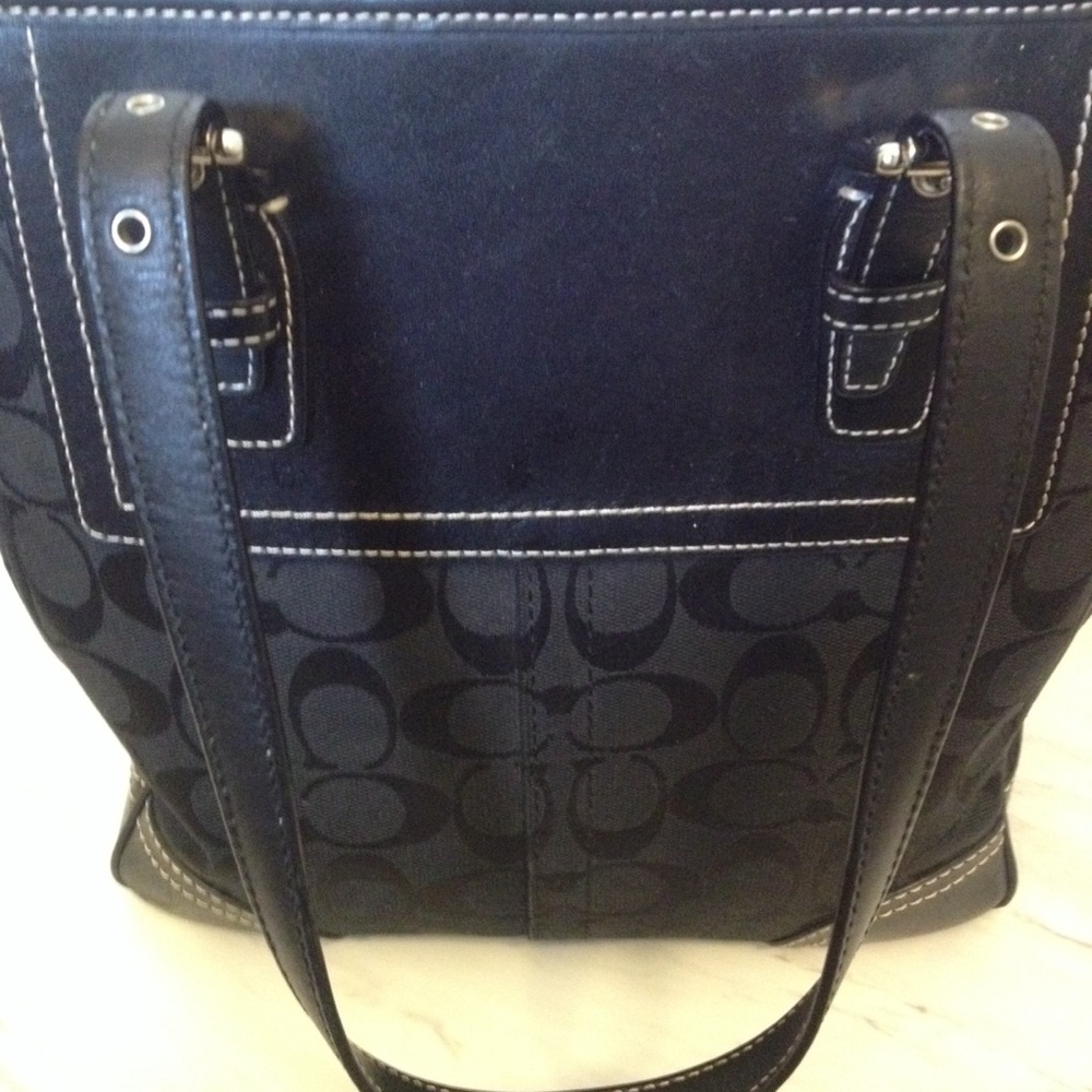 Coach Signature black tote - Picture 2 of 6